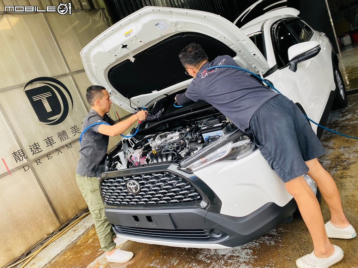[鍍膜分享]-新車COROLLA CROSS 鍍膜新體驗