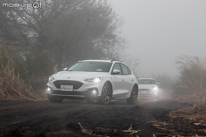 Ford Focus Active 試駕|能帶你撒野的 Focus!