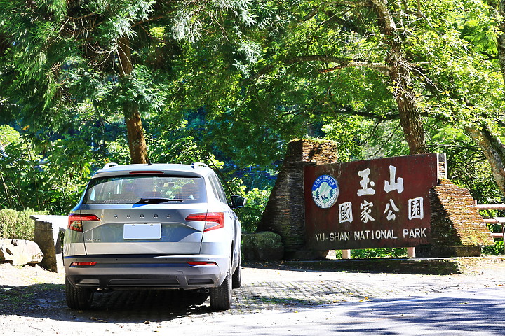 (映像旅行)台灣屋脊與熊縱走Chapter.3近千里的公路信仰 feat. Škoda Karoq尊榮版& Canon EOS R6 (日月潭~鵝鑾鼻)