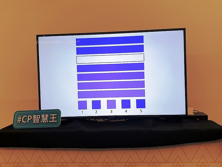小米手機版官網 2/16 12:00-2/23 23:59付款訂單暫停出貨,24號恢復出貨