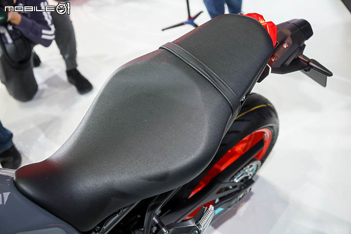 【採訪】家族化臉譜登台!YAMAHA 台灣山葉機車 MT-09 以及 MT-07 2021 年式大改款正式發表!