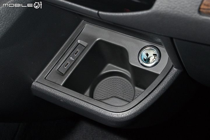 Volkswagen T6.1 Multivan 試駕|沿襲經典元素、全面進化的豪華商旅!