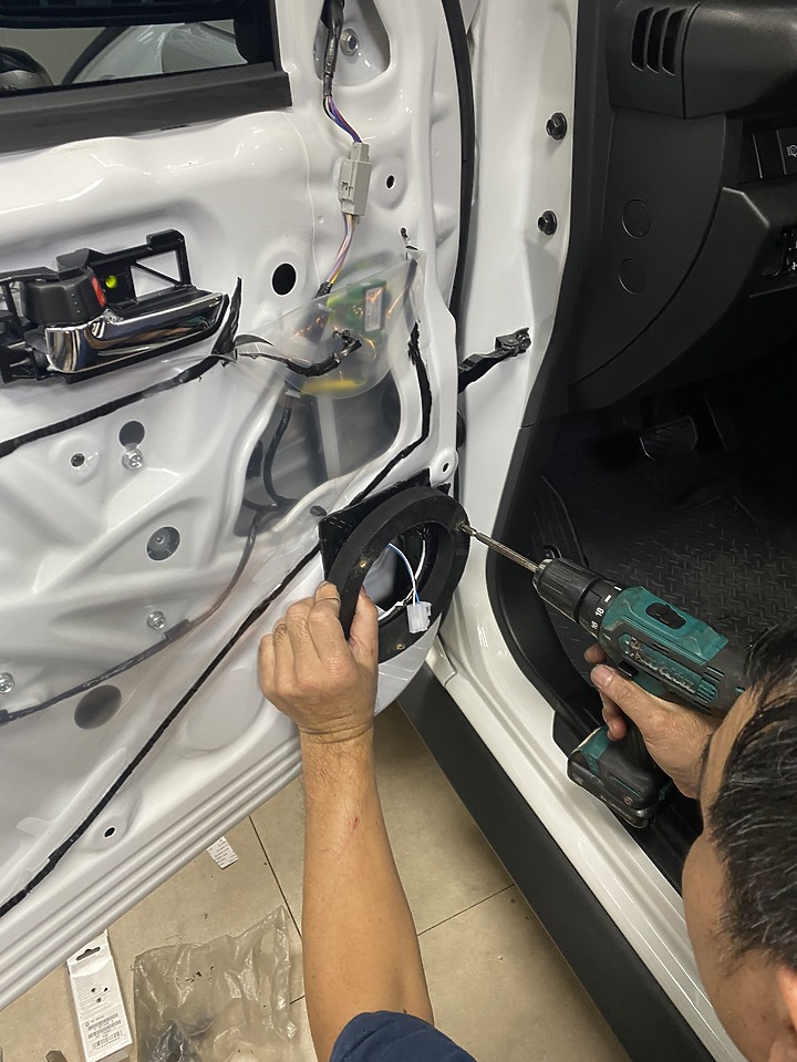 Jimny 配上sony ax5000 開箱