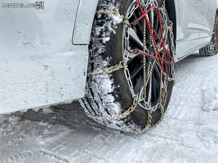 Ford Kuga EcoBoost250 ST-Line AWD直闖武嶺水晶宮,雪地試駕心得分享!