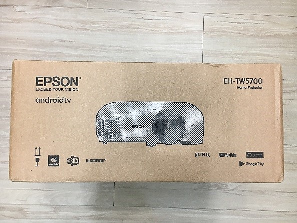 [體驗分享] EPSON EH-TW5700 一個替代家中電視還可以促進親子互動的好選擇!