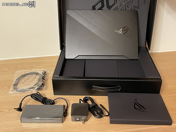ASUS GA502IV 工作好夥伴