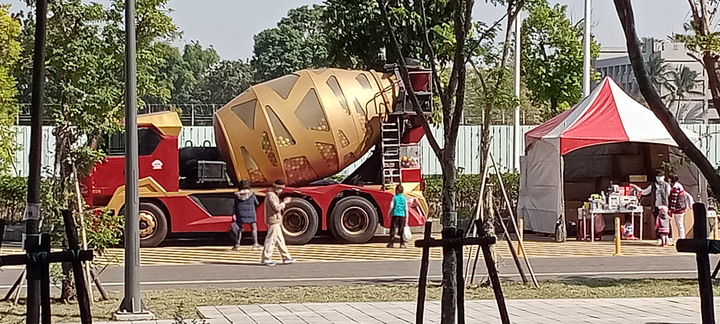 2020 年式 佛得 嚳卡 ST 賴, 帶孤家偕娘娘去總圖書管