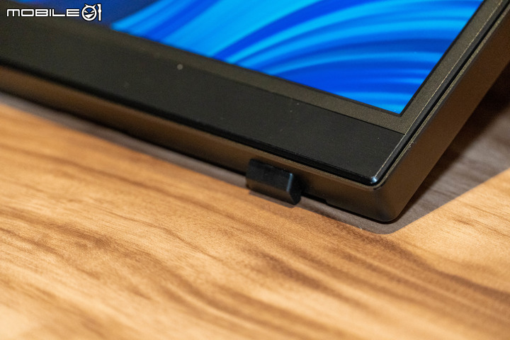 【CES2021】華碩推出 ProArt PA148CTV 可攜觸控螢幕 多重角色打造無縫創意工作流程
