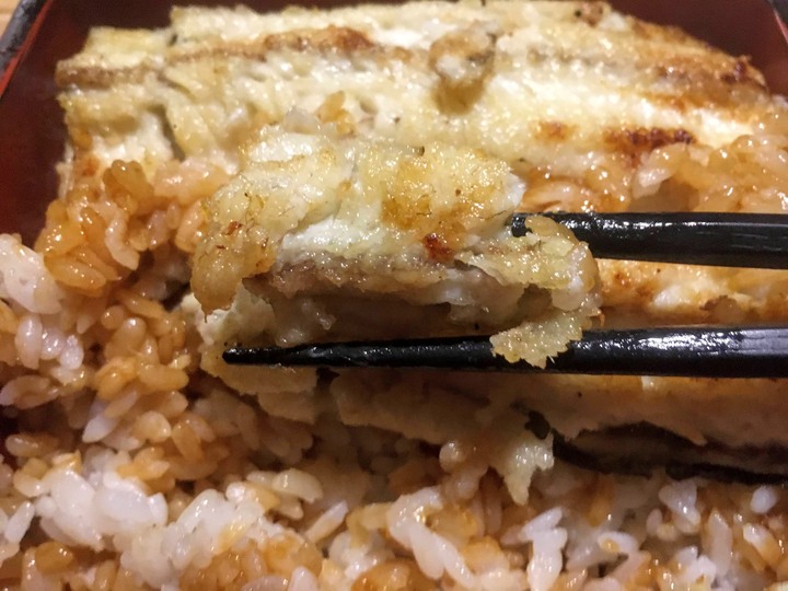[食記] 板前屋，台灣台北南港，香氣四溢的美味鰻魚飯！