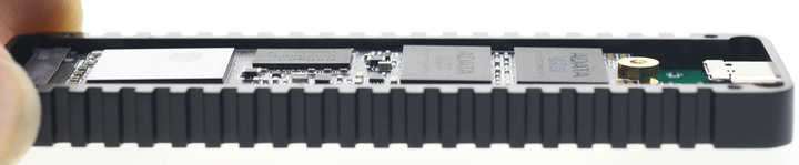 採用新款晶片的SilverStone MS12 USB3.2 Gen2x2 NVMe外接盒簡測
