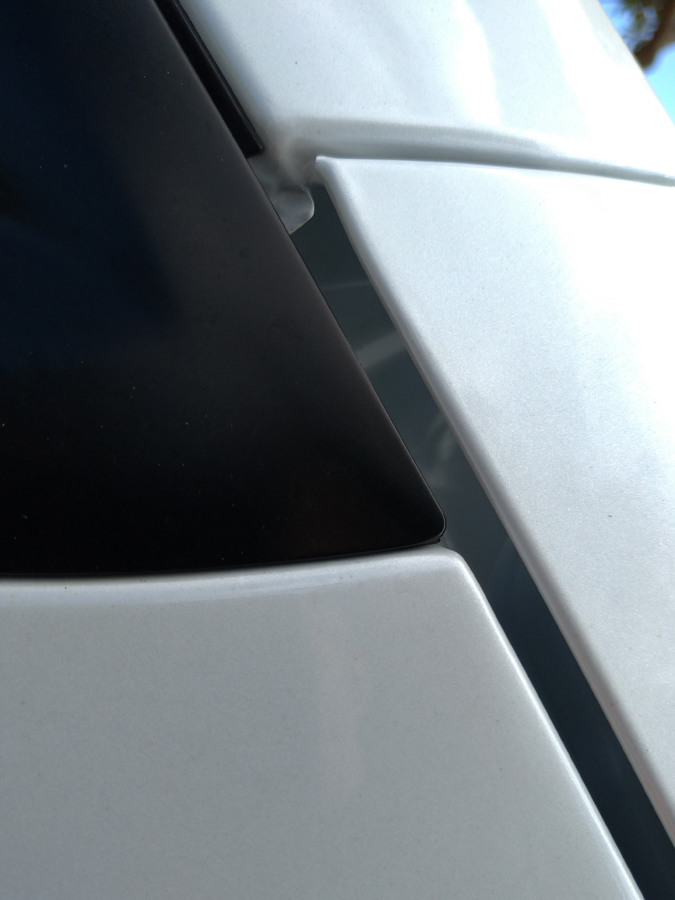 TESLA Model Y或VOLVO S60 PHEV，純電車與豪車的選擇(文長)