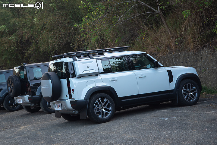 Land Rover New Defender P300 HSE試駕|冒險精神再續,性格依舊強悍的越野硬漢!