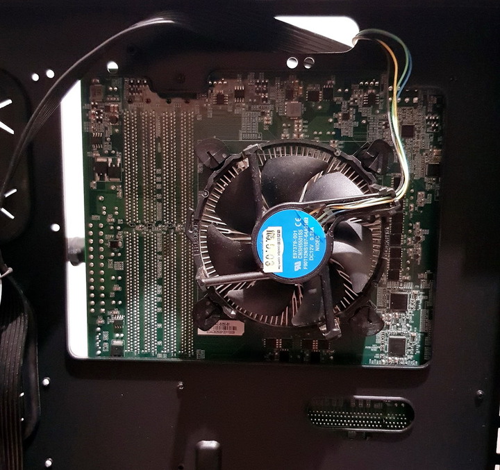 無限創意的散熱空間!元得電子 CPU反向革命 主機板!