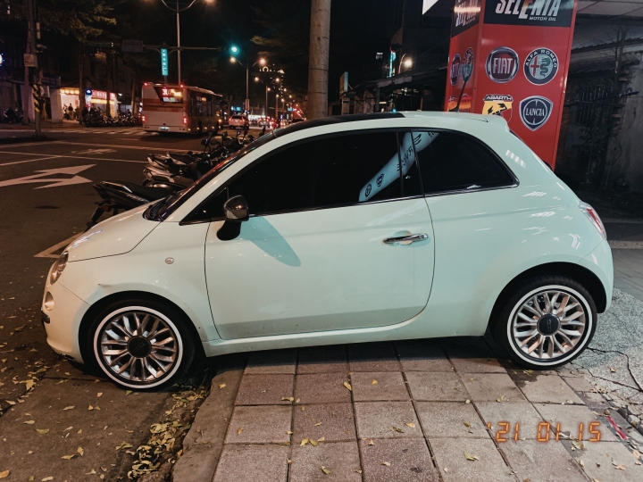 Fiat 500 維修分享 (壞了一個我沒想過的地方...oil filter housing)