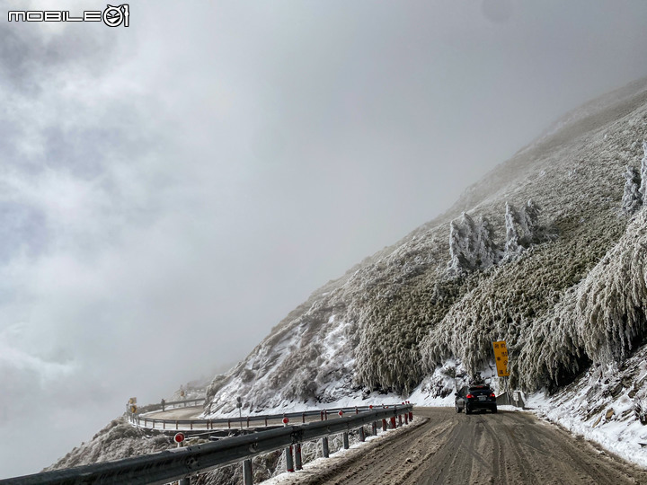 Ford Kuga EcoBoost250 ST-Line AWD直闖武嶺水晶宮,雪地試駕心得分享!