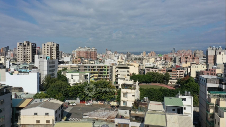 New 南區 鴻邑 *靜安樹語* 純兩房 生活機能學區宅 早鳥討論