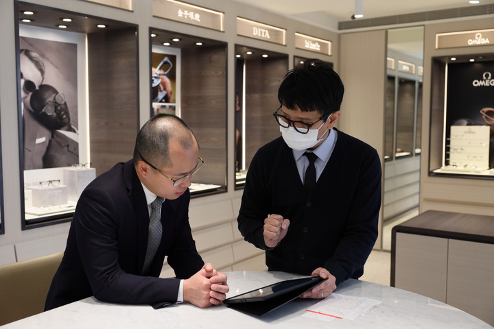 【試用】現代鏡行式 - 米蘭•米藍眼鏡精品配鏡體驗 in 大安店
