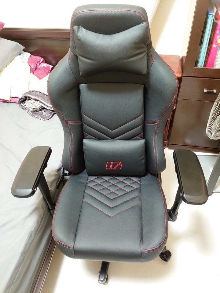 I-ROCKS T08 PLUS 電競椅開箱初體驗