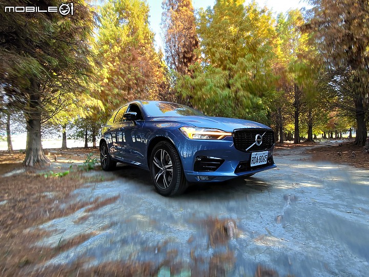 純粹分享Volvo XC60 B5 R-Design