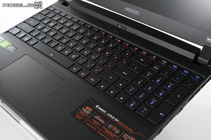 GIGABYTE AORUS 15P XC 搭載 RTX 30 系列顯卡的超值之作！