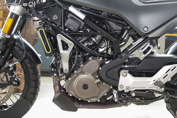 【採訪】Husqvarna 安東貿易正式代理!Svartpilen 401 & Vitpilen 401 新價上市!701 Supermoto 同步登場!