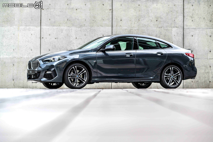 【國內新訊】BMW本月購車優惠出爐,指定車型升級手機數位鑰匙再送iPhone!