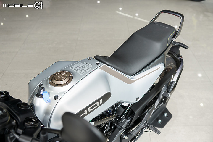 【採訪】Husqvarna 安東貿易正式代理!Svartpilen 401 & Vitpilen 401 新價上市!701 Supermoto 同步登場!
