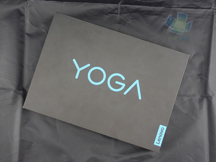 【小宅開箱】LENOVO 聯想 Yoga Slim 7i Carbon 甜甜的價格與效能，甜進你的心