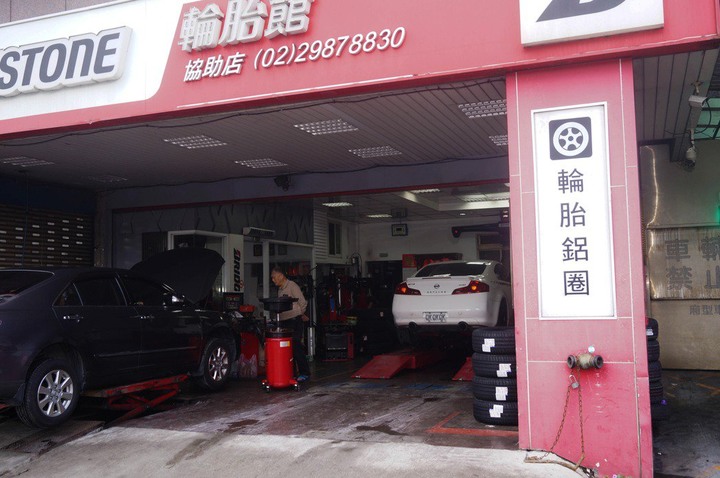 全天候性能街胎 普利司通POTENZA Adrenalin RE004 乾濕熱血全體驗！