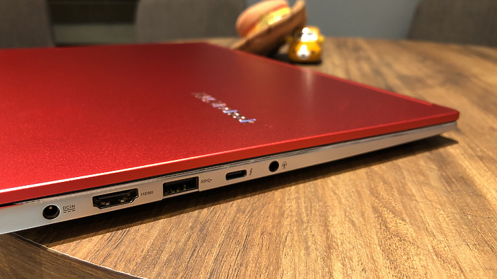 一杯咖啡加上S433紅，下午茶美好邂逅