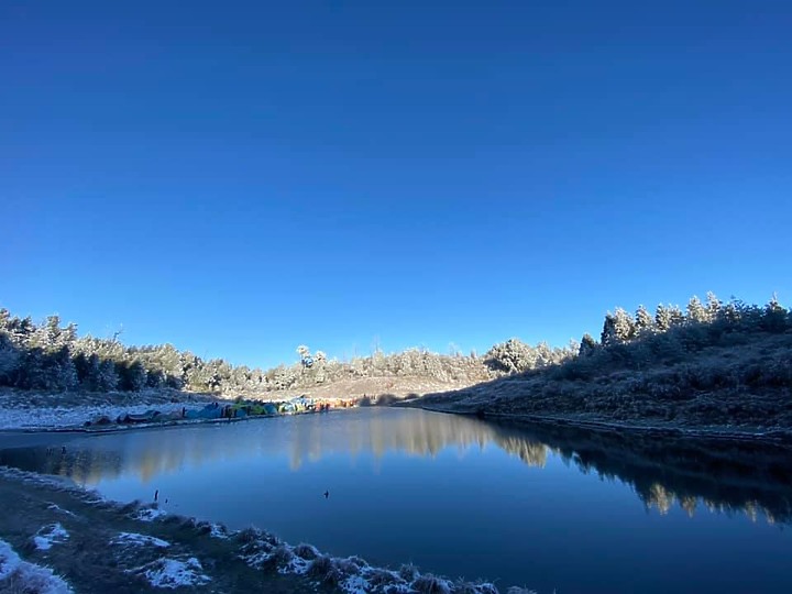 雪之加羅湖