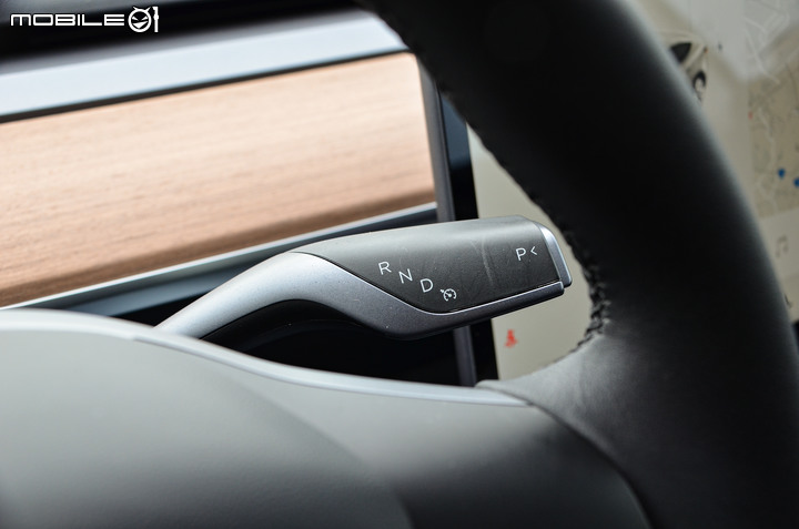 Tesla Model 3 Long Range 2021年式新版試駕,無懸念北高直達,細節強化更有吸引力!