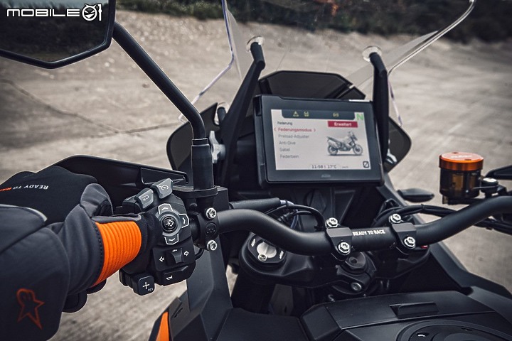 【海外快訊】標配 ACC 跟車定速巡航!2021 KTM 1290 Super Adventure S 正式發表!