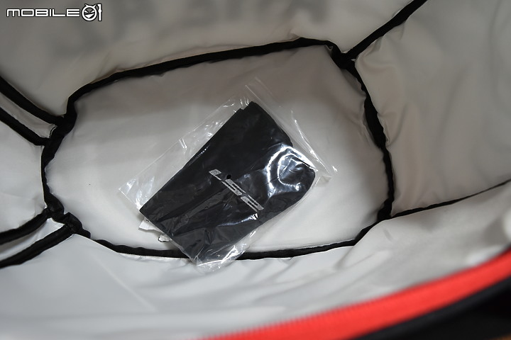 開箱 LS2 FF313 24K碳纖消光黑 揭面式安全帽