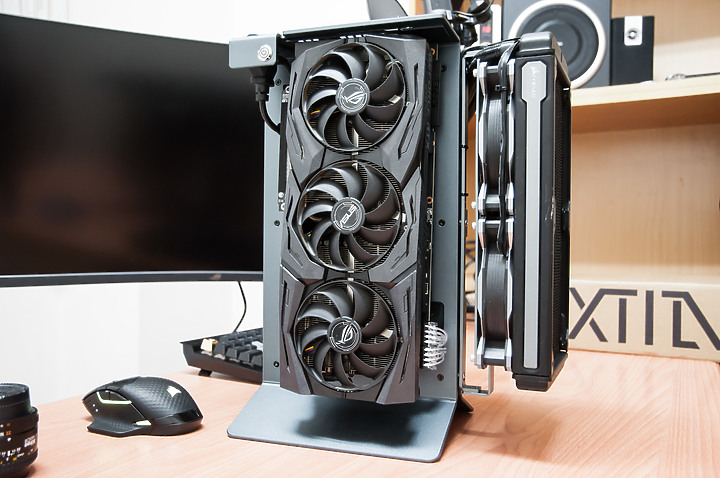 點我看大圖 「ASUS ROG Strix RTX3080 開箱兼前代比較評測」 - 有點認真開箱文。