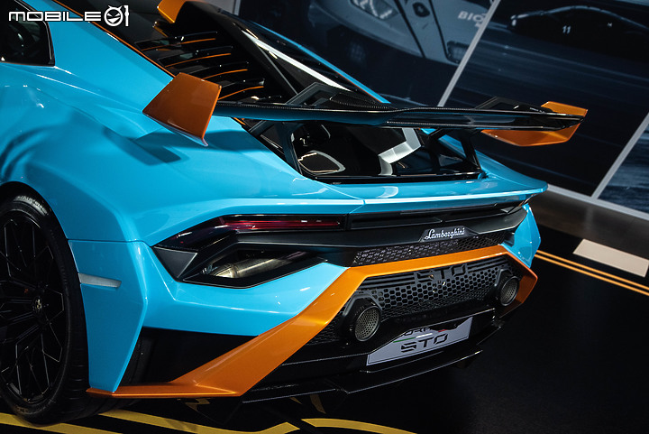 【採訪】戰鬥指數爆錶!小牛最強版本Lamborghini Huracán STO抵台亮相!