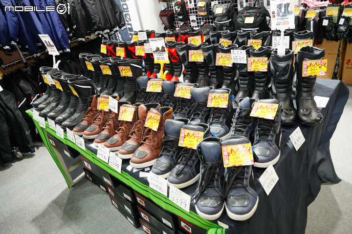 【採訪】國際摩托車暨部品展售會 - 防摔外套、手套、車靴優惠資訊整理