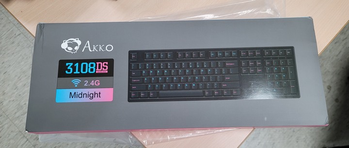 akko 午夜、袜茶紅豆、海洋之星鍵盤開箱