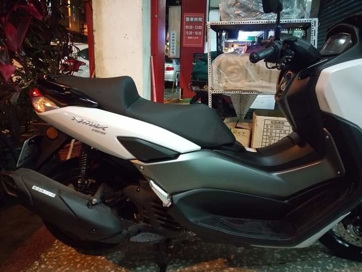 一位馬車車主跳Nmax的心得