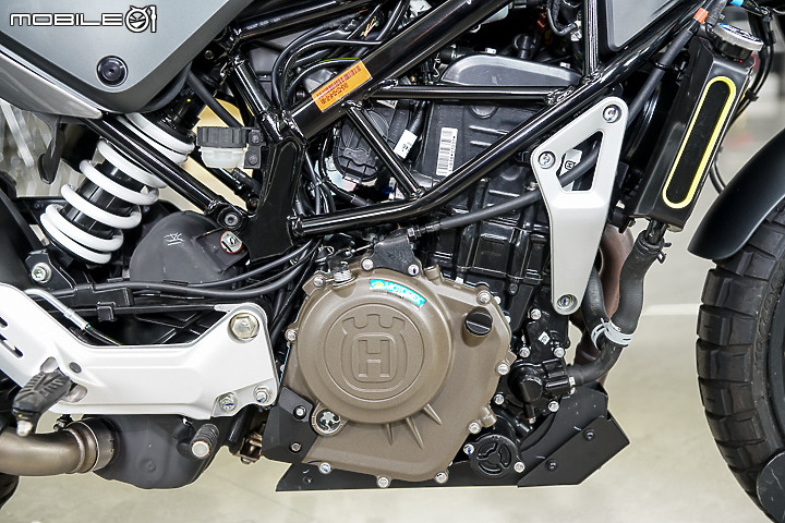 【採訪】Husqvarna 安東貿易正式代理!Svartpilen 401 & Vitpilen 401 新價上市!701 Supermoto 同步登場!