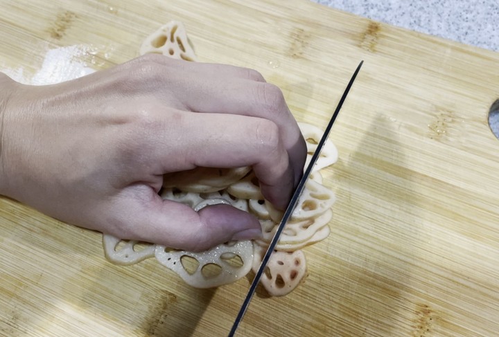 成功制伏挑食小鬼，DIY健康副食品