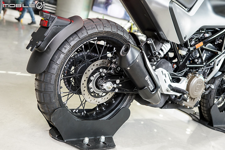【採訪】Husqvarna 安東貿易正式代理!Svartpilen 401 & Vitpilen 401 新價上市!701 Supermoto 同步登場!