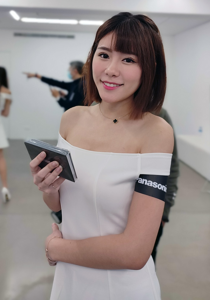 【實機體驗】 Panasonic電視 用頂級畫質開啟你的全新視野!