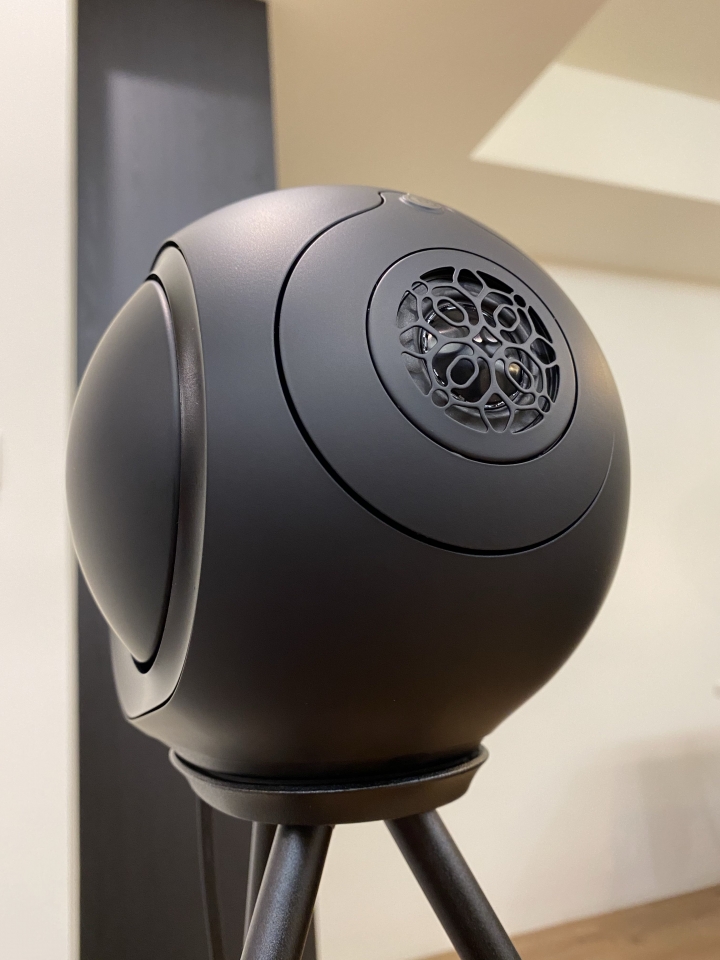 開箱 精緻小巧的Devialet “Phantom Reactor”