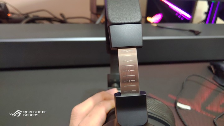 點我看大圖 【ROG Delta S】世界首款支援MQA的數位電競耳機(簡單開箱)