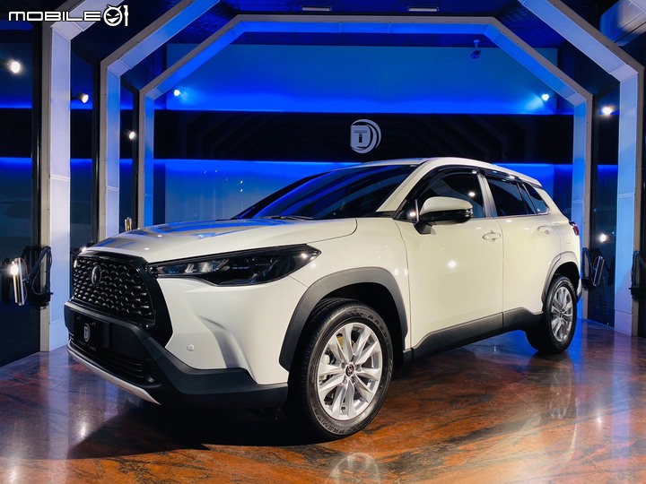 [鍍膜分享]-新車COROLLA CROSS 鍍膜新體驗