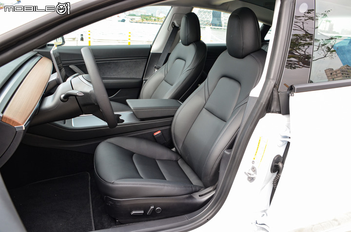 Tesla Model 3 Long Range 2021年式新版試駕,無懸念北高直達,細節強化更有吸引力!