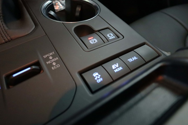 點我看大圖 【分享】即將交車的TOYOTA HIGHLANDER