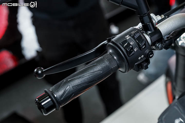 【採訪】家族化臉譜登台!YAMAHA 台灣山葉機車 MT-09 以及 MT-07 2021 年式大改款正式發表!