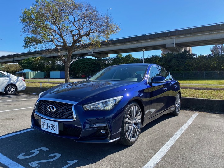 點我看大圖 Q50 300GT+IS300H賞車兼比較心得分享